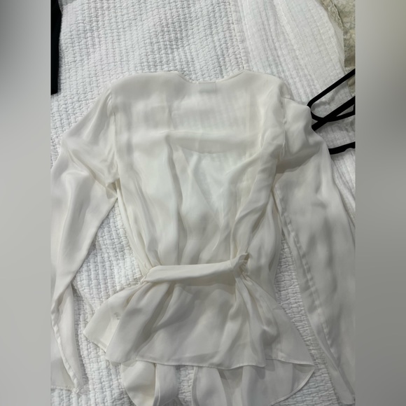 Aritzia Wren Blouse white XXS - Picture 7 of 7